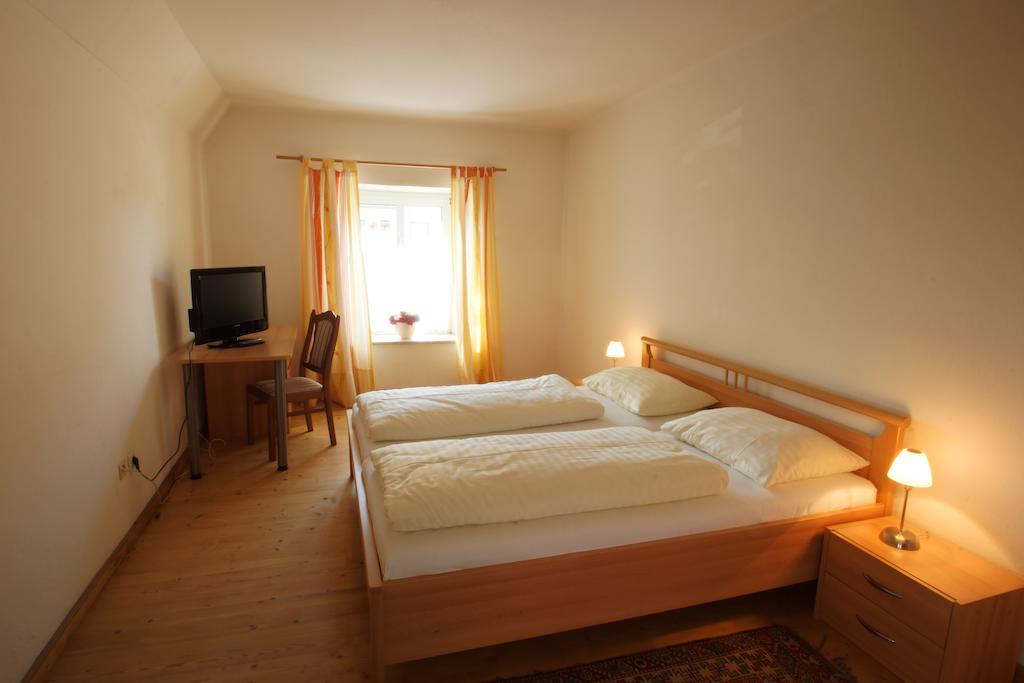 Gasthof Zur Post Straßwalchen Kültér fotó